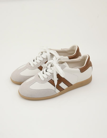 エンダーミニマリストスニーカー