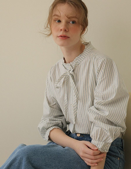 🌈[RR]リースS/Tフリルブラウス