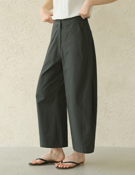 🌈[RR]コムスダーツ切開レッグパンツ