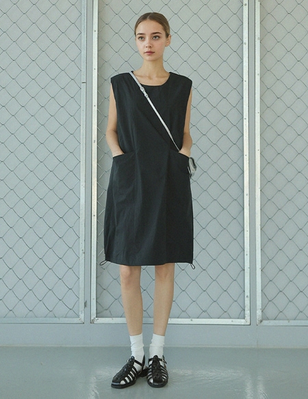 [RR]切開ストリングワンピース