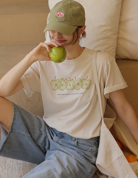アップルグラフィック半袖Tシャツ
