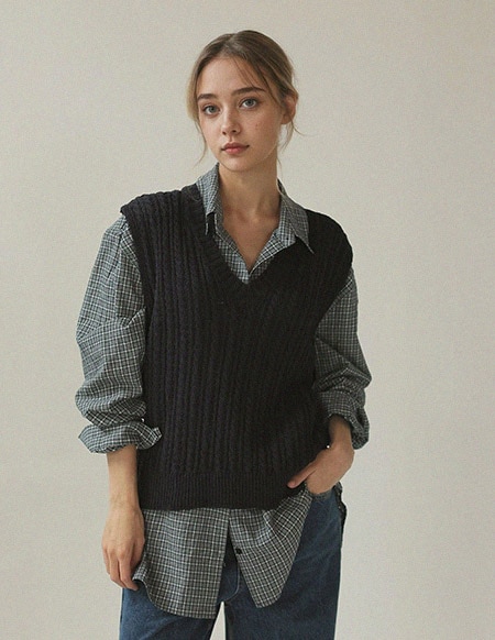 リチェVネックニットベスト
