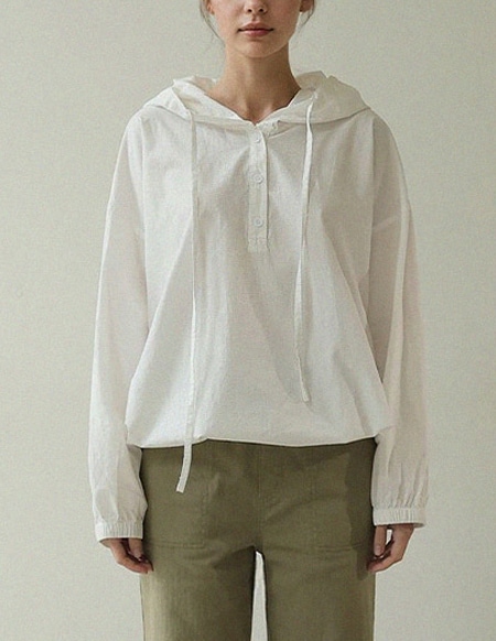 Kルーズフィットフード付きブラウス