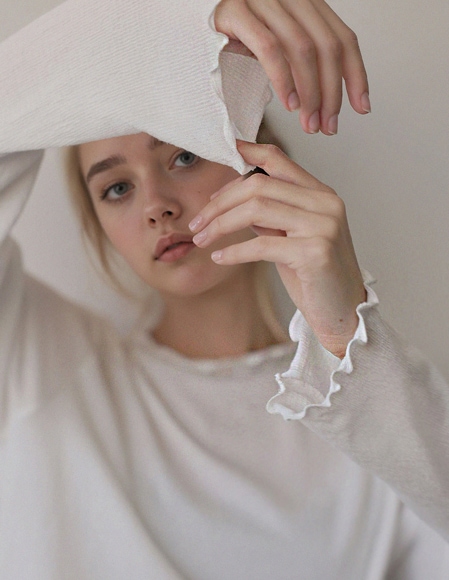 [RR]トロカットフリルTシャツ