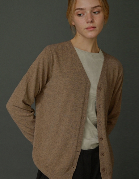 コデインベーシックVネックカーディガン