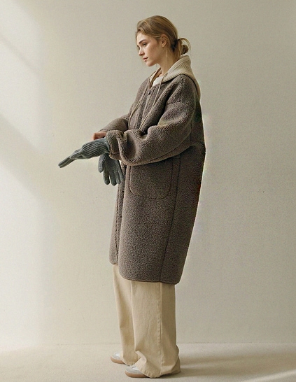 トンズダブルフードコート