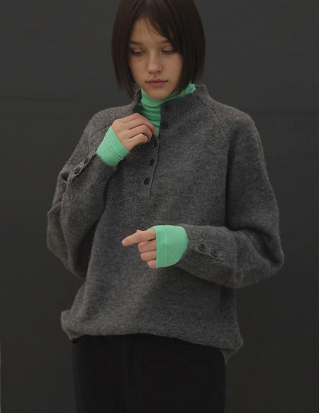 リアンハーフボタンラグランニット