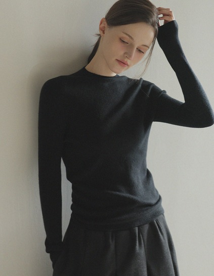 セルズ WOOL ホールガーメントハーフネックニットトップス