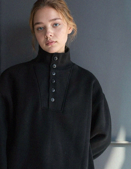 🌈[RR]トミー・ボタンの羊毛タートルネックトップス