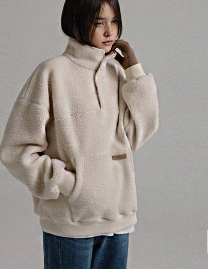 [RR]ボアフリースハーフオープントップス