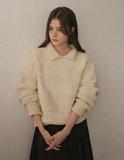 アエルカラールーズフィットニット