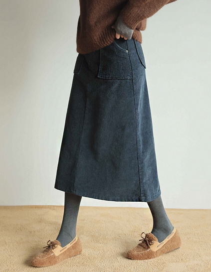 ポンズコーデュロイ起毛スカート