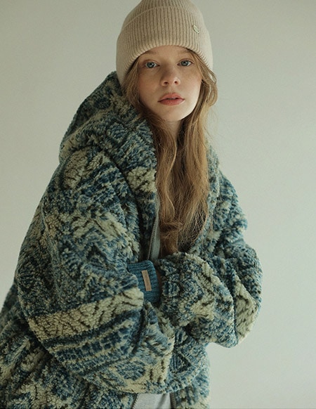 トリングラフィックボアフード付きジャンパー_khaki