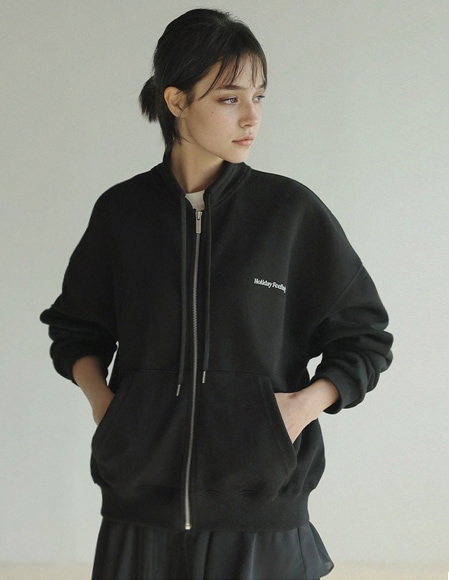 【RR】ホリデー タイポ ジップアップ（ブラック）