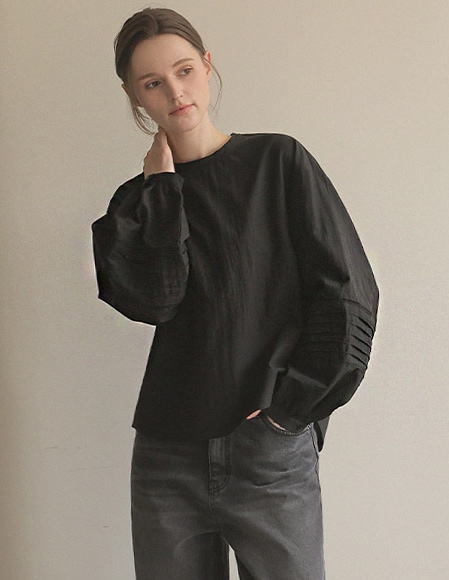 【送料無料】🌈[RR] ルビ 袖ピンタック ラウンドブラウス