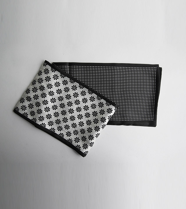 ルディエンシルキースカーフ