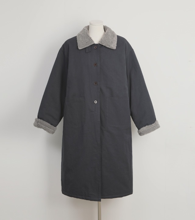 ビーゼンダブルカラーパッド入りコート