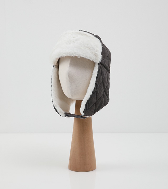 Sソフトファーキルティング耳飾り