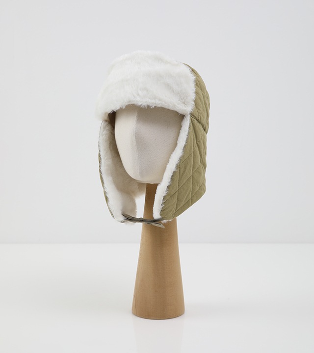 Sソフトファーキルティング耳飾り