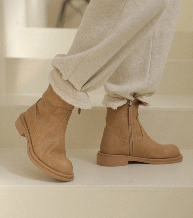 ラウンドフリースファーアンクルブーツ