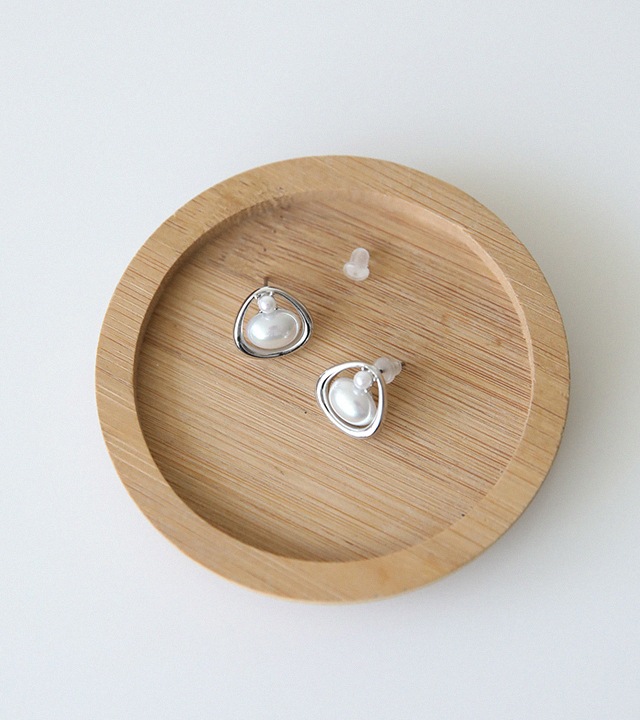 ドロップシルバー＆パールピアス