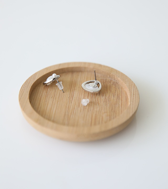 ドロップシルバー＆パールピアス