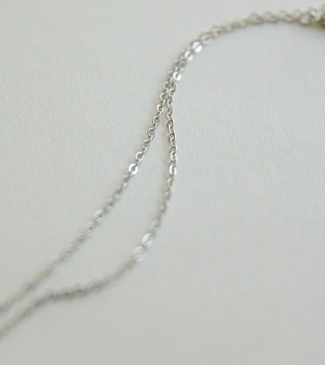 シルバーサークルパンダントネックレス