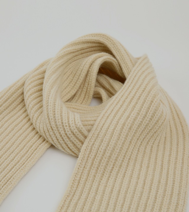 ルシードハチ編みニットマフラー