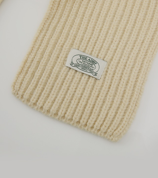 ルシードハチ編みニットマフラー