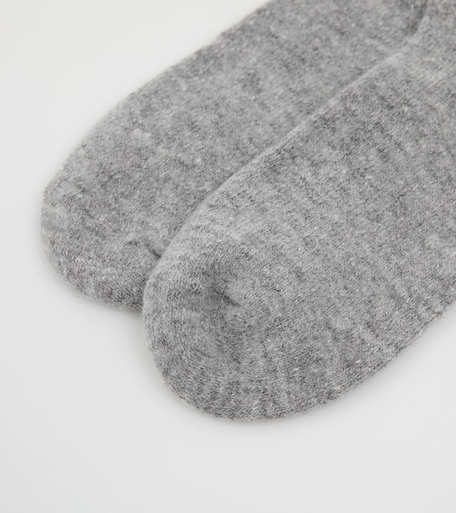 ロングディソフトウールハイネックソックス