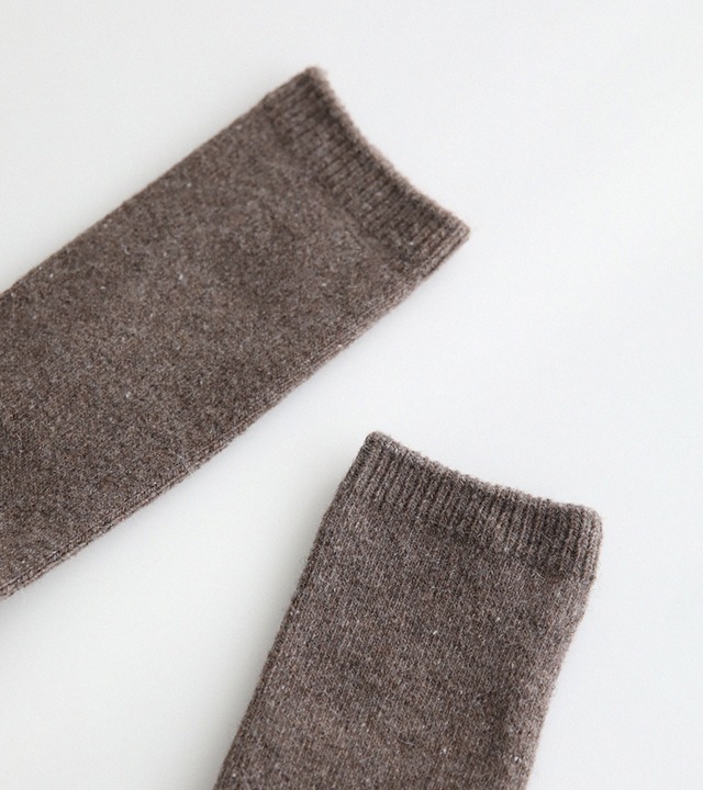 ロングディソフトウールハイネックソックス