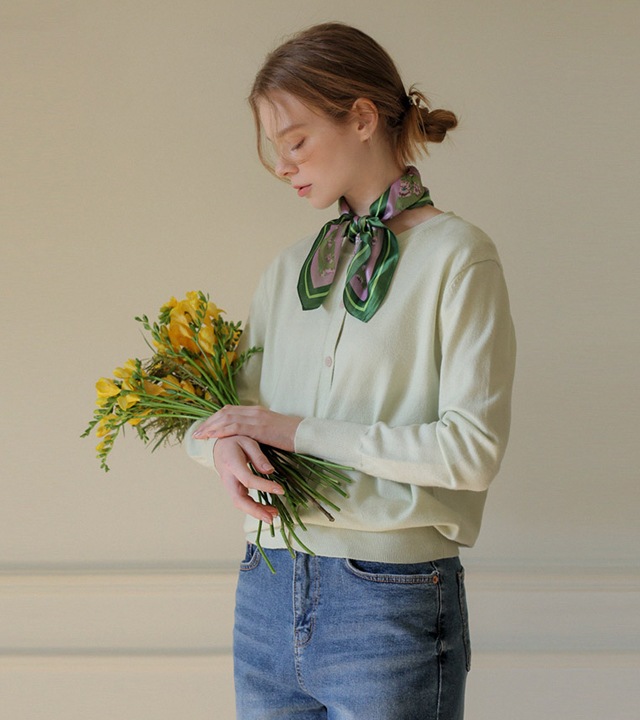 リアフラワーシルクスカーフ