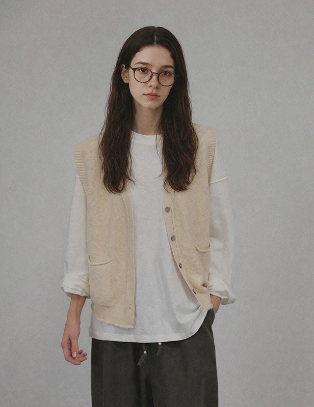 LEINWÄNDE フリンジニットベスト アイボリー リーベン フリンジニットベスト