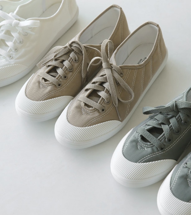 ベイクライトウェイト四季スニーカー