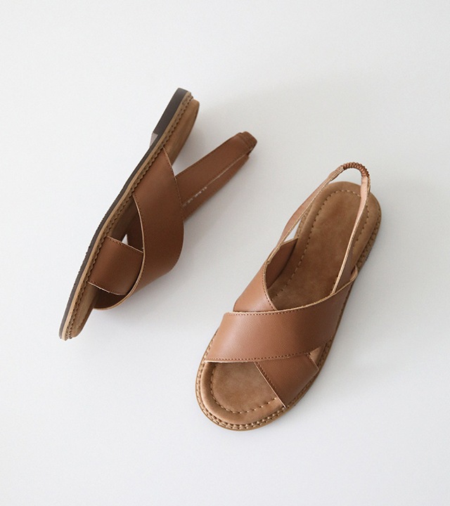 エディストラップバンディング牛革サンダル