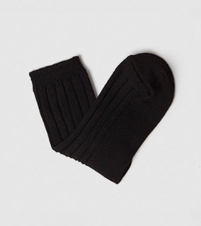 モリーソリッドウッドリブ編みソックス