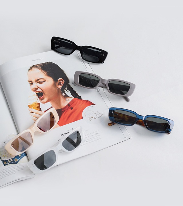 リアスクエアサングラス