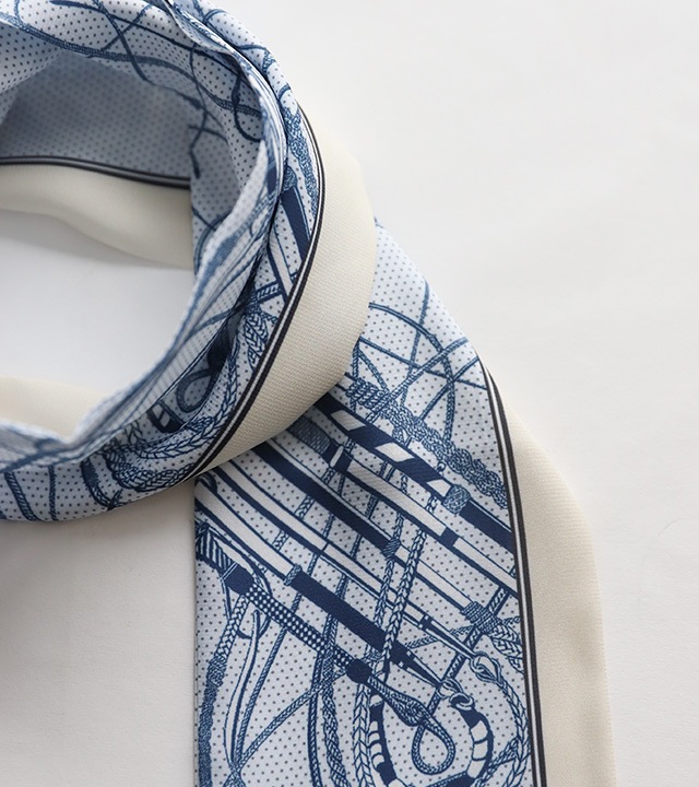 ラインツイリースカーフ