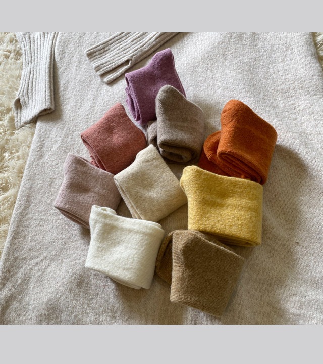 リアベーシックキャッシュウールソックス