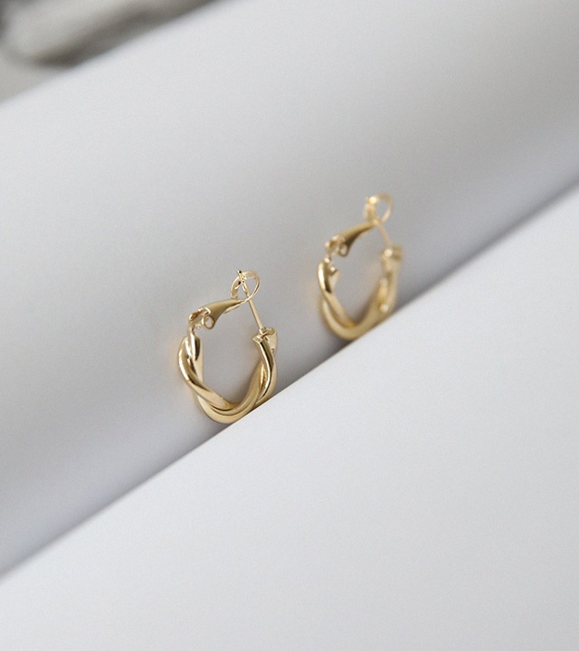 ルイシルバー＆ゴールドツイストピアス