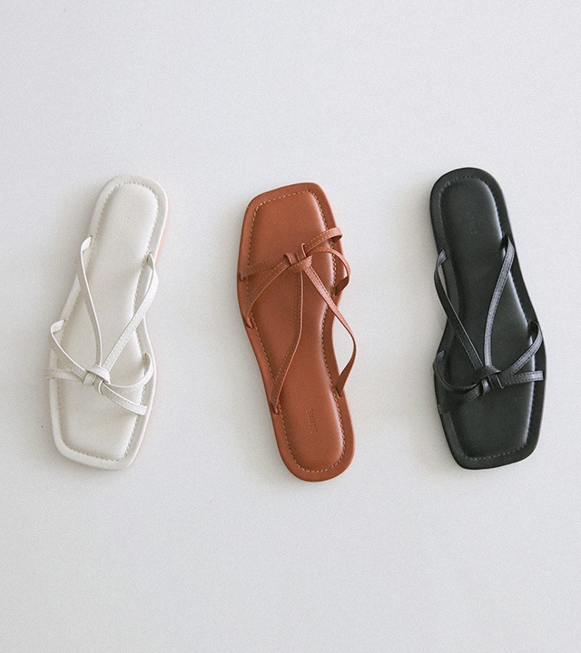 ドゥーイングストラップスリッパ