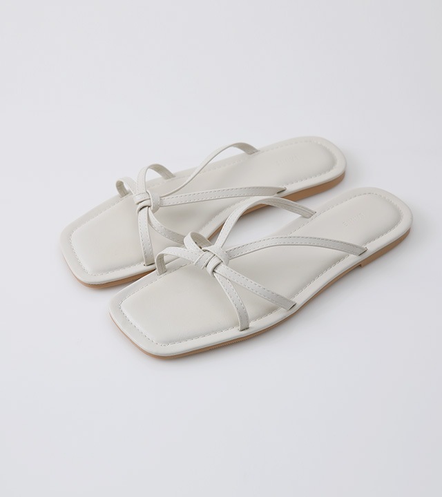 ドゥーイングストラップスリッパ