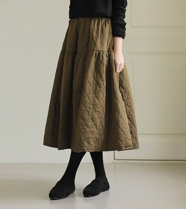 ルネルカットラインキルティングパッド入りスカート