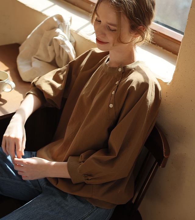 🌈[RR]ボタンシボリブラウスマンツーマン