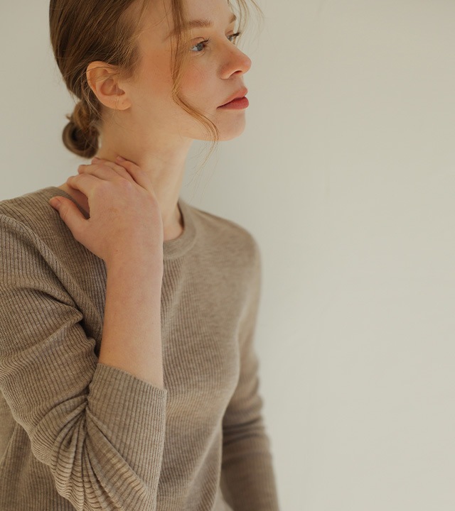 [RR]ドナスゴルジラウンドニットトップス