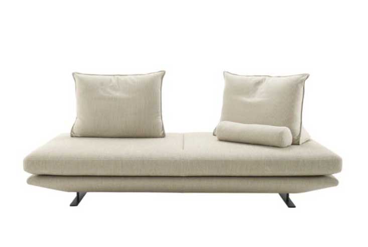 リーンロゼ　ligne roset 植物模様 1人掛けソファ　ロゼカラン fit=scale-down,w=1200