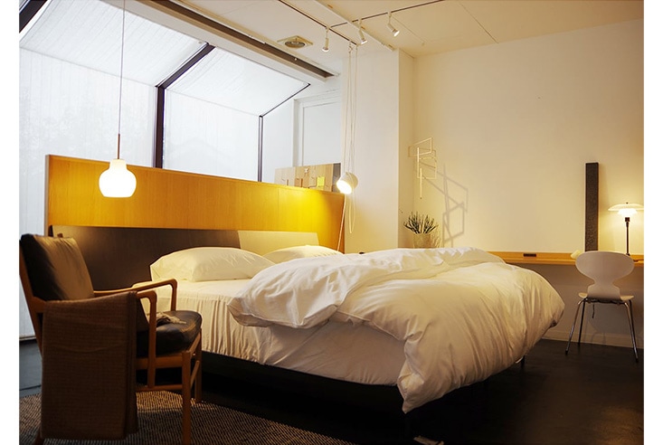 ベッド REAL Style(リアルスタイル) LINIE (リニエ) カラーウレタン塗装(ブラック)