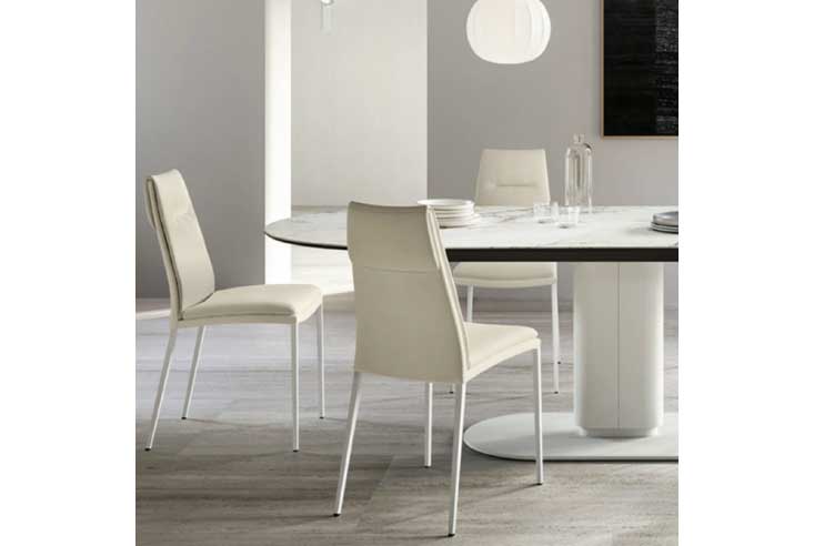 ダイニングチェア Calligaris(カリガリス) Carmen(カルメン) P94/SOZ