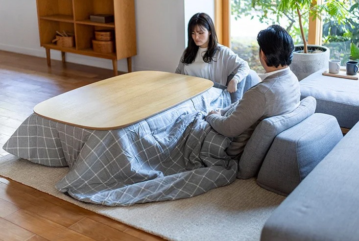 ソファ Fumi(フミ) 無駄のないソファ ベース Sサイズ 標準生地 | 商品