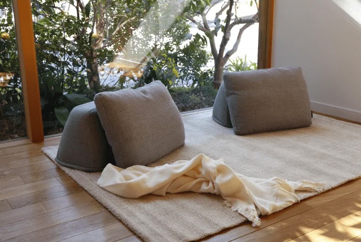 ソファ Fumi(フミ) 無駄のないソファ ベース Sサイズ 標準生地